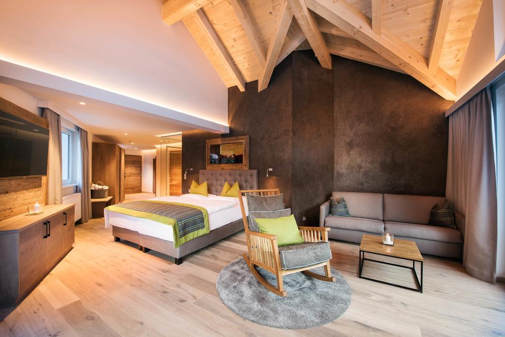 Premium Activehotel Bergkoenig Neustift im Stubaital Exterior foto